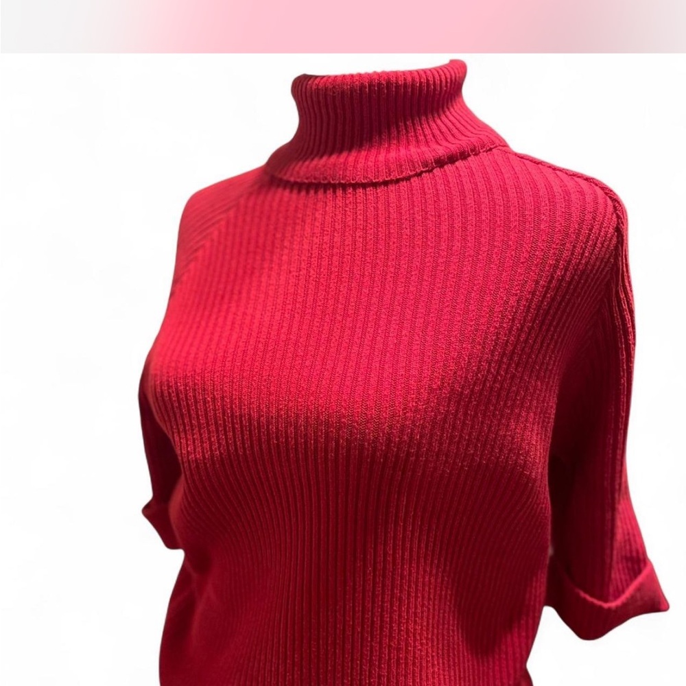 Vintage Worthington Women's Ribbed turtle Neck Sweater - Bright Red